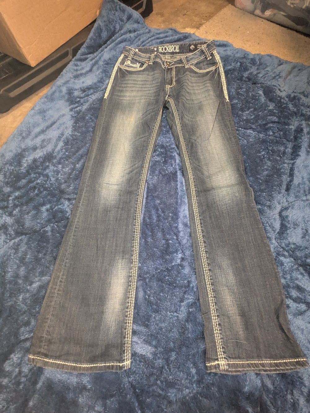 Rock & Roll Cowgirl Medium Wash Flare Jeans - Blue